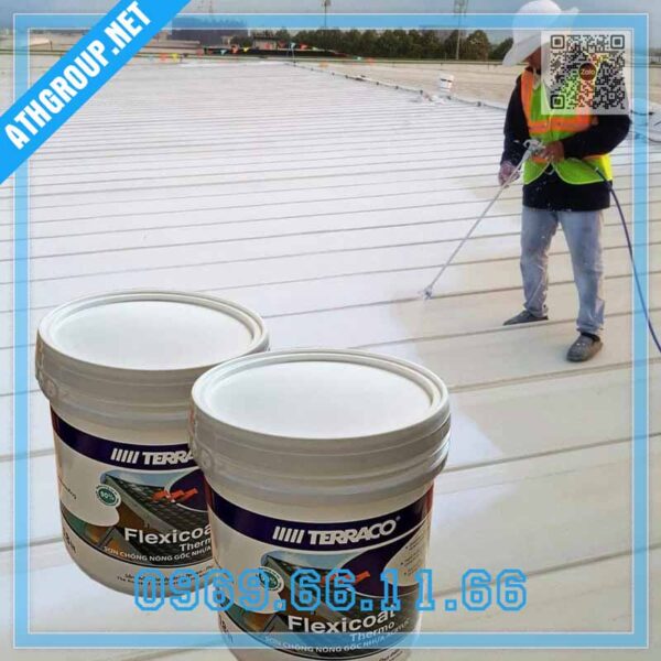 Hình 3: Thi công sơn chống thấm Terraco Flexicoat
