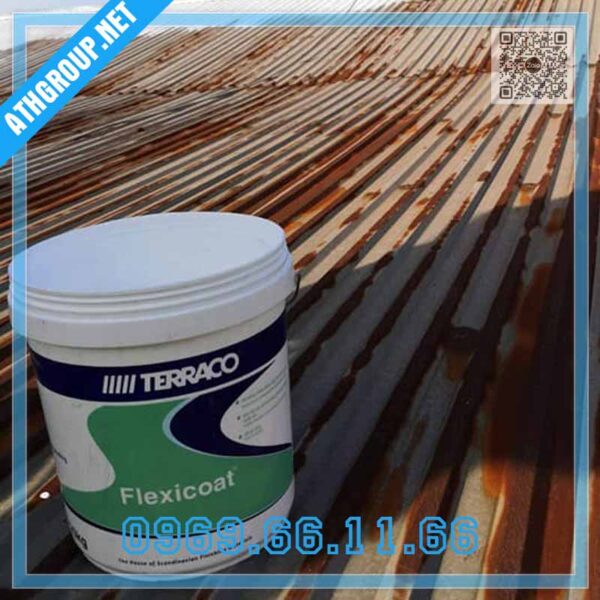 Hình 6: Thi công sơn chống thấm Terraco Flexicoat